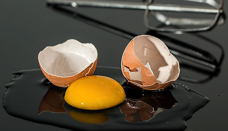 6 grunde til du IKKE skal smide æggeblommen ud