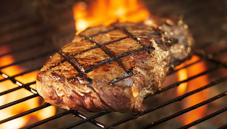 Steak på grill