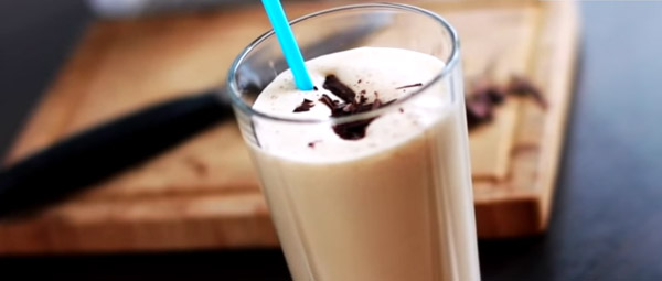 Healthy Vanilla Iced Coffee