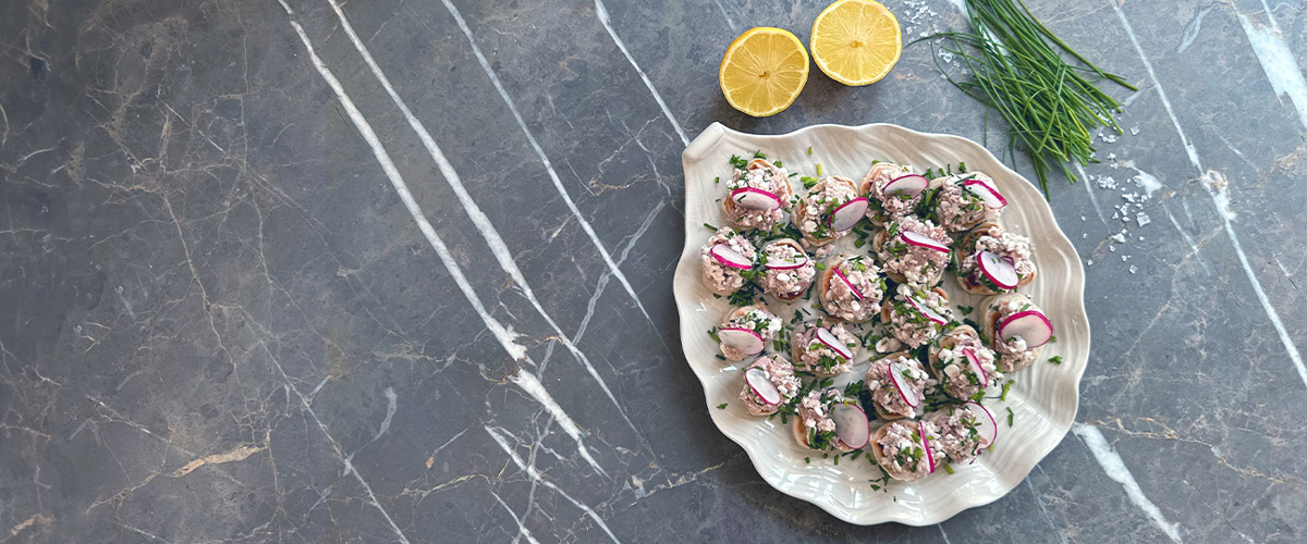 Glutenfrie blinis med tunsalat